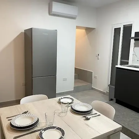 Cosy Corner Apartament Floriana
